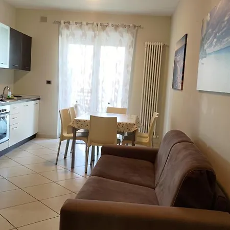 公寓 Residenza Adriatica Tre