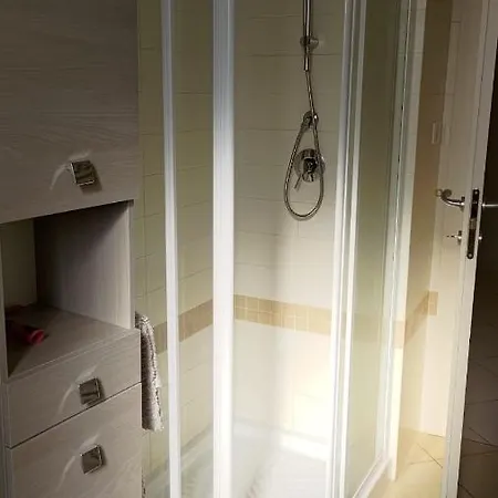 公寓 Residenza Adriatica Tre 阿布鲁齐的罗塞托